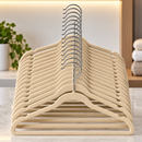 Kit 20 Cabides Infantis de Veludo Slim Antiderrapante